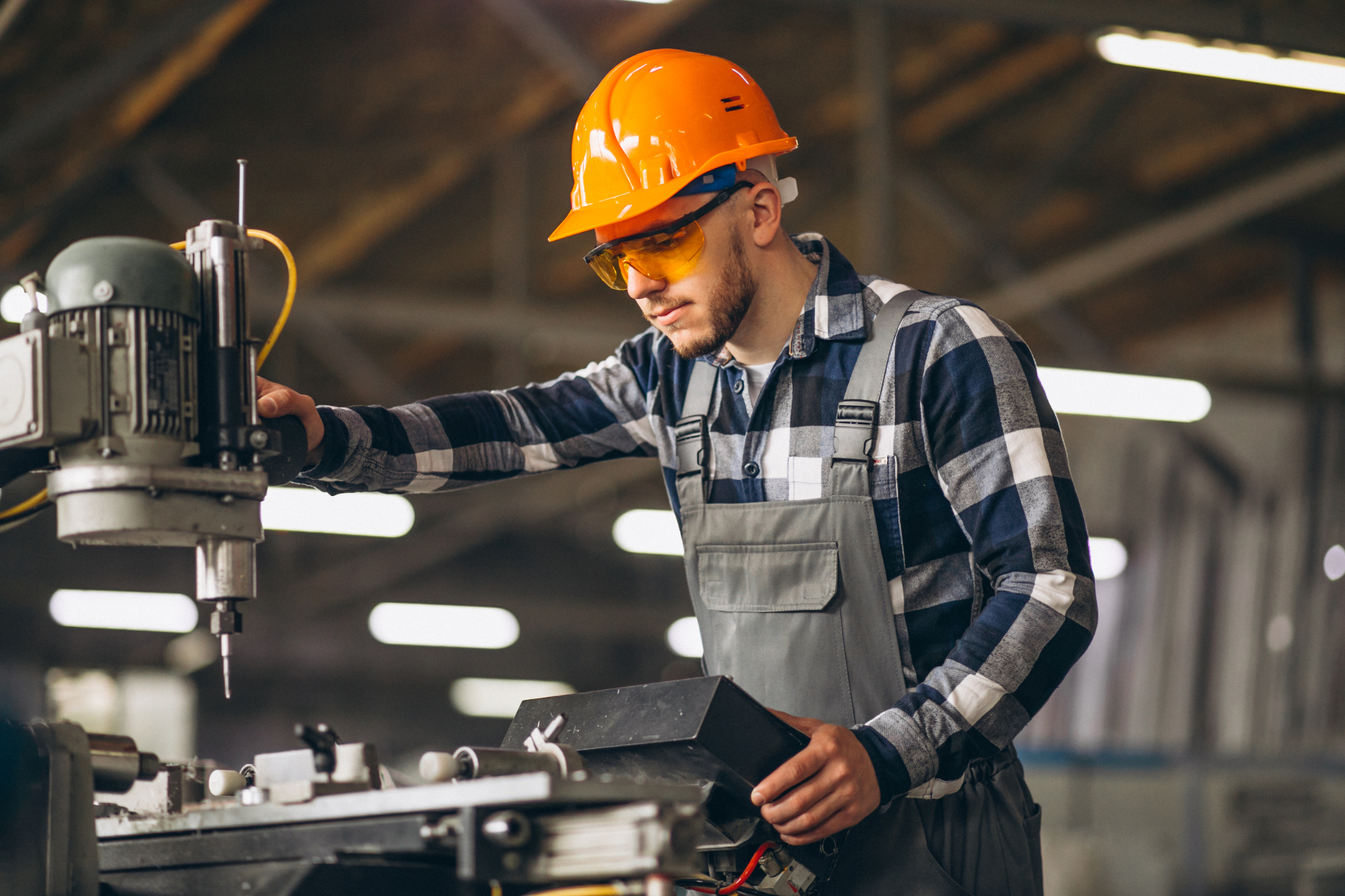How does a bottle capping machine work?