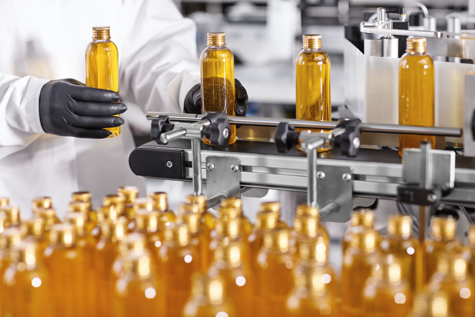 WHAT DOES A BOTTLE CAPPING MACHINE DO